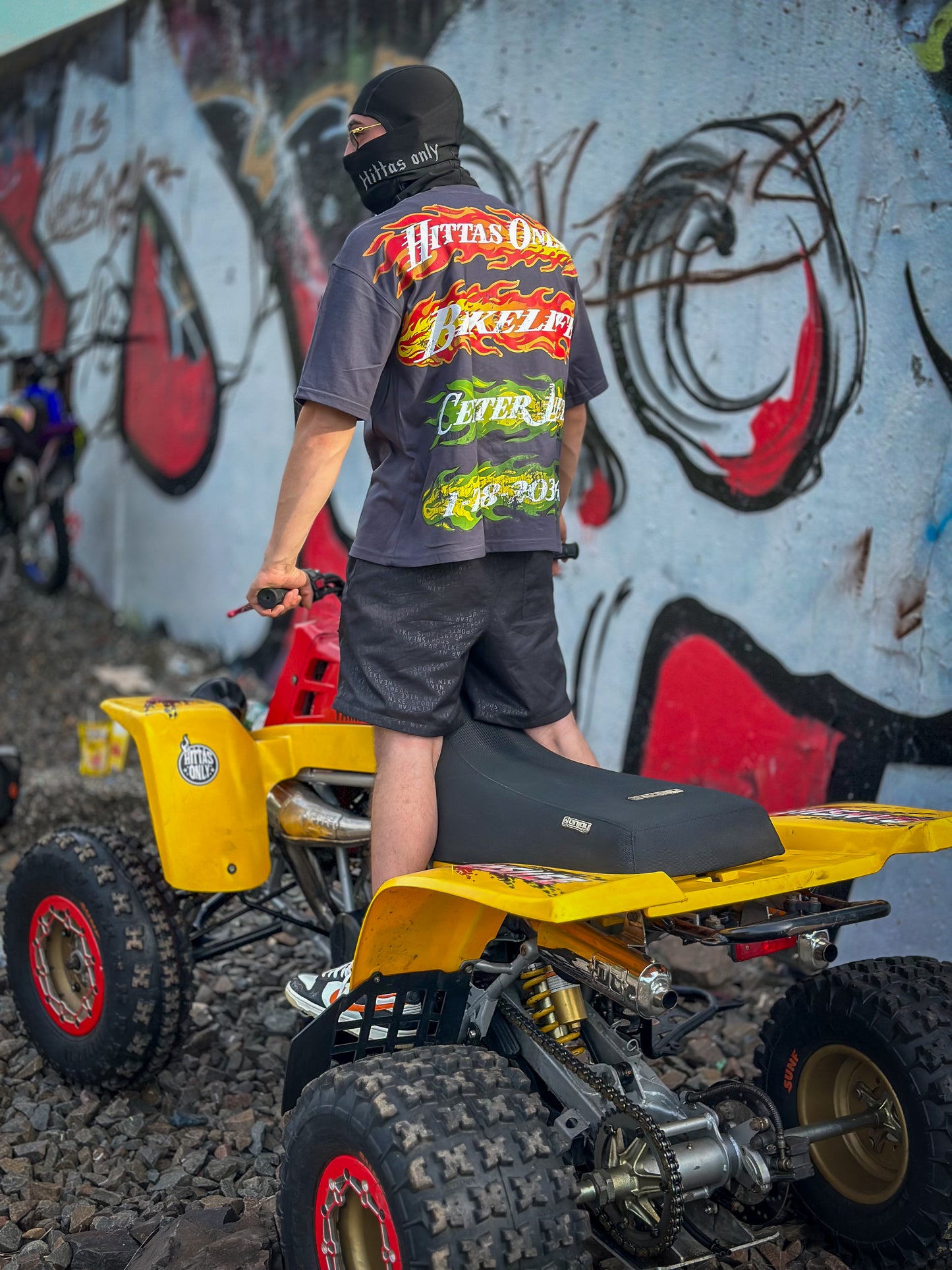 Hot On Wheels Grey Tshirt